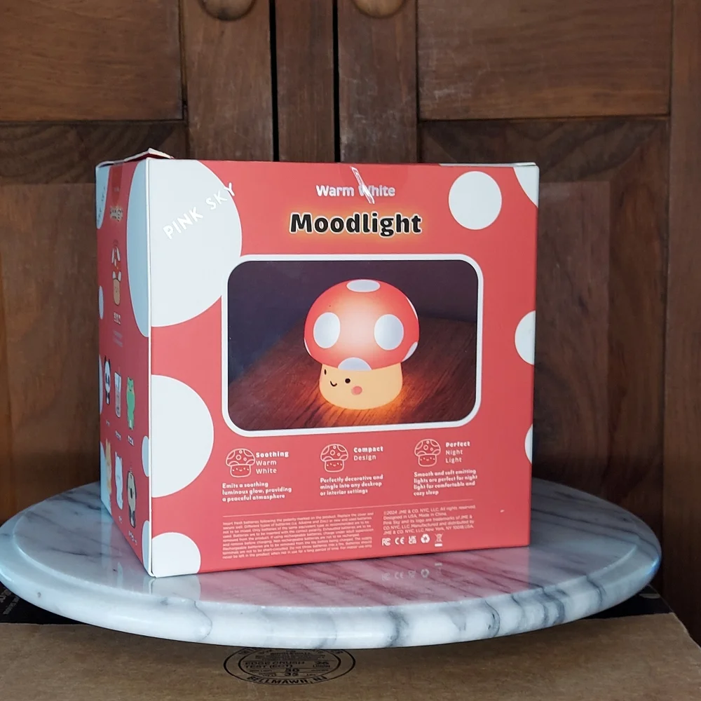 Mushroom Mood Lamp - Picture 4 of 9